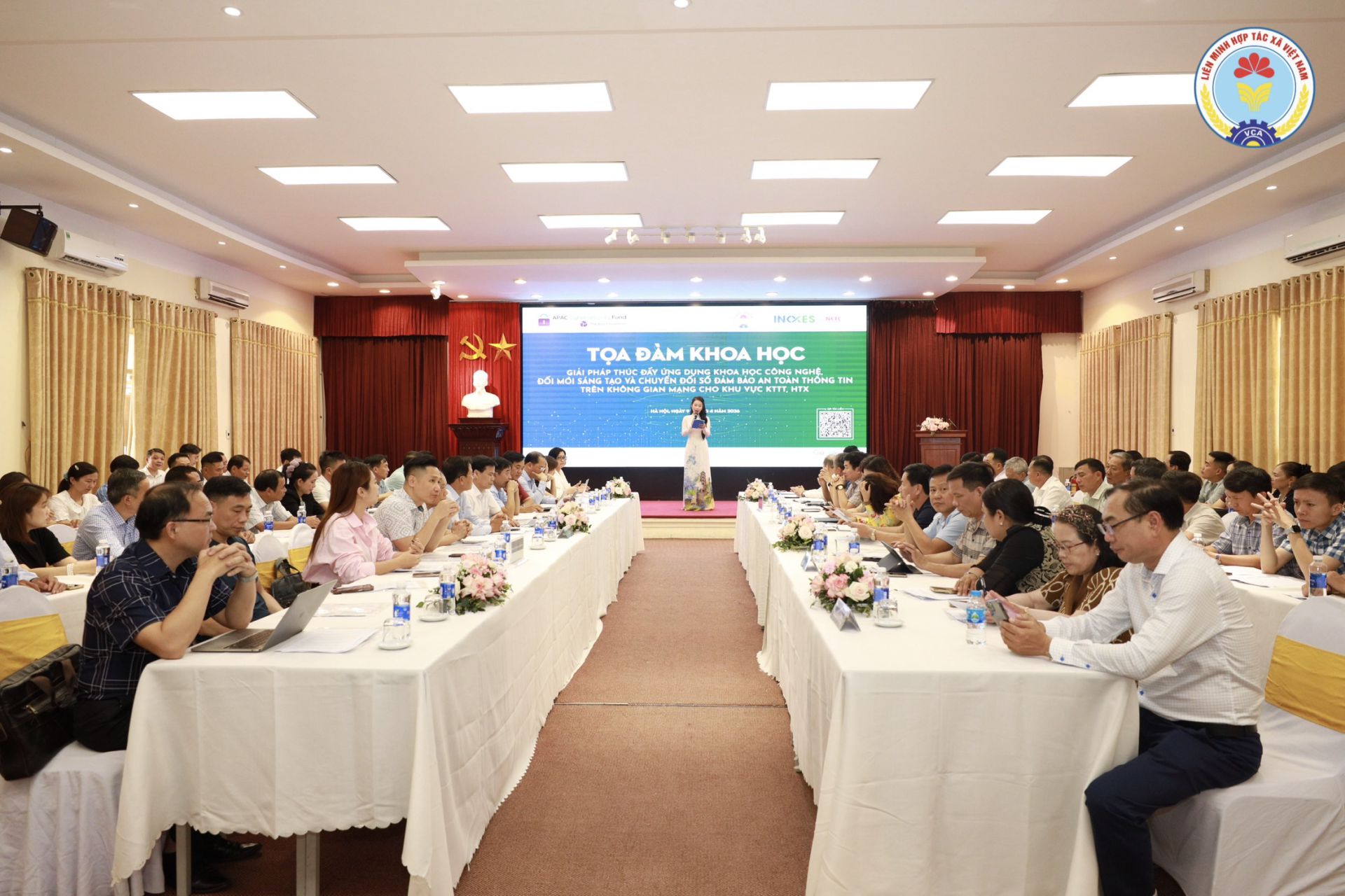 Thúc đẩy chuyển đổi số gắn với bảo đảm an toàn thông tin cho khu vực hợp tác xã